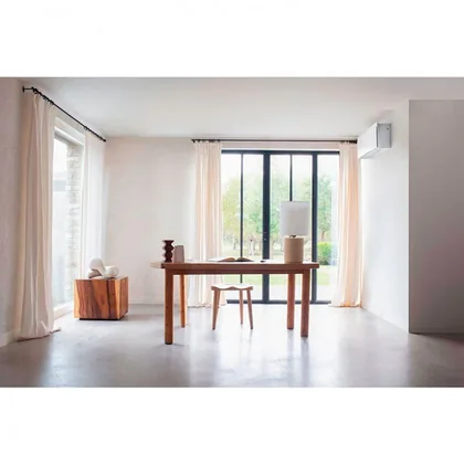 Climatiseur Mural Daikin Emura 3 7000 BTU [RXJ20A + FTXJ20AW]